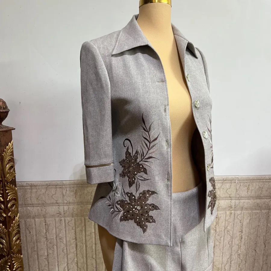 ست سه تیکه کت شلوار