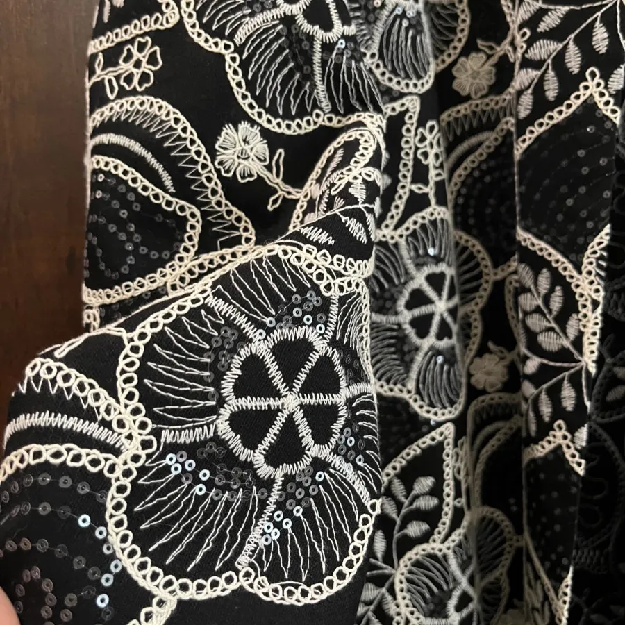 کت مزونی قیطون و پولکدوز