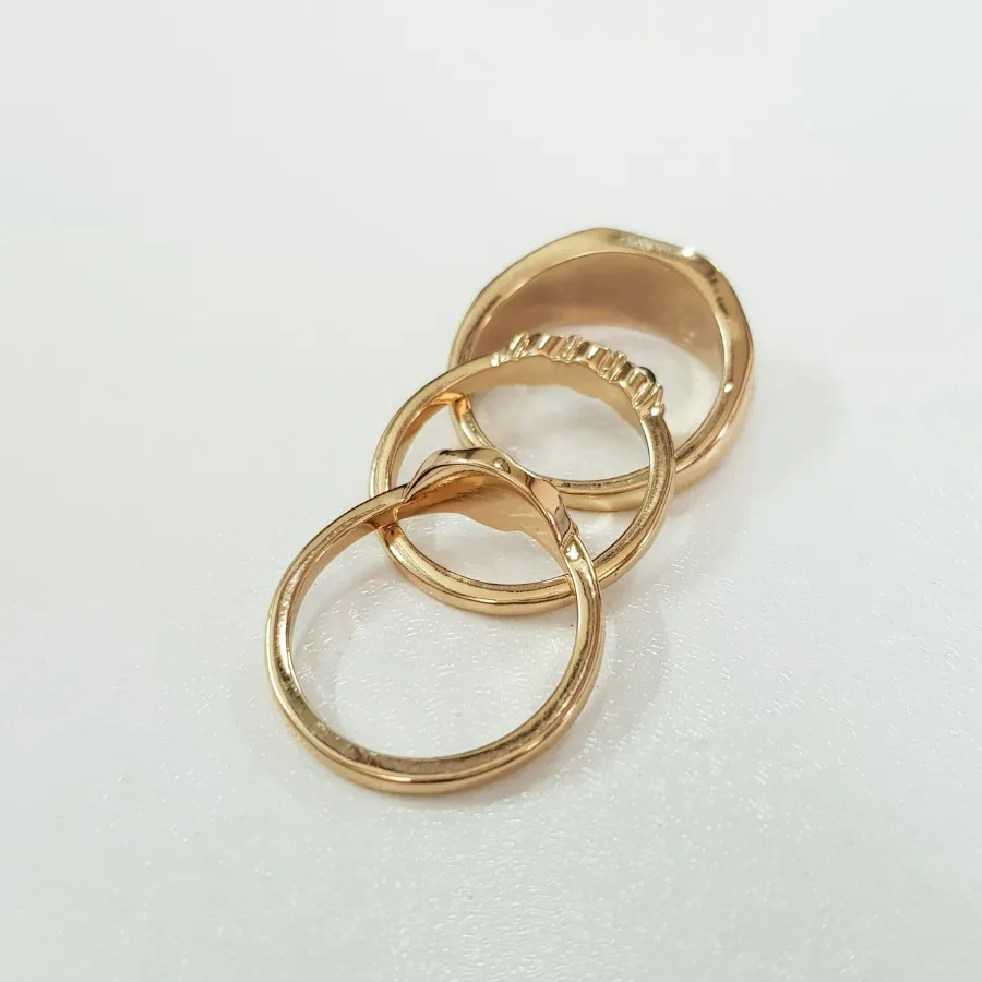 پک انگشتر حلقه طلایی