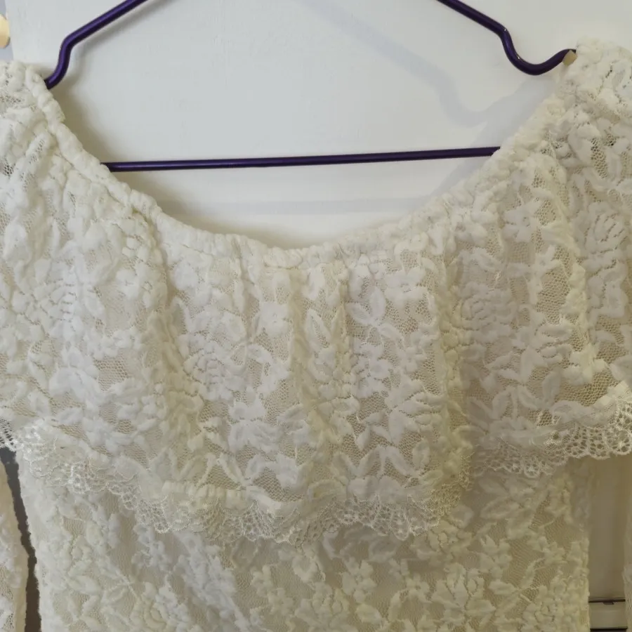 بلوز یقه دلبری گیپور ترک