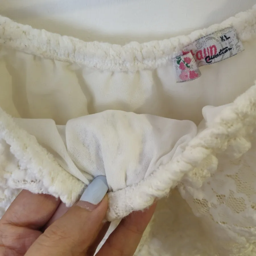 بلوز یقه دلبری گیپور ترک