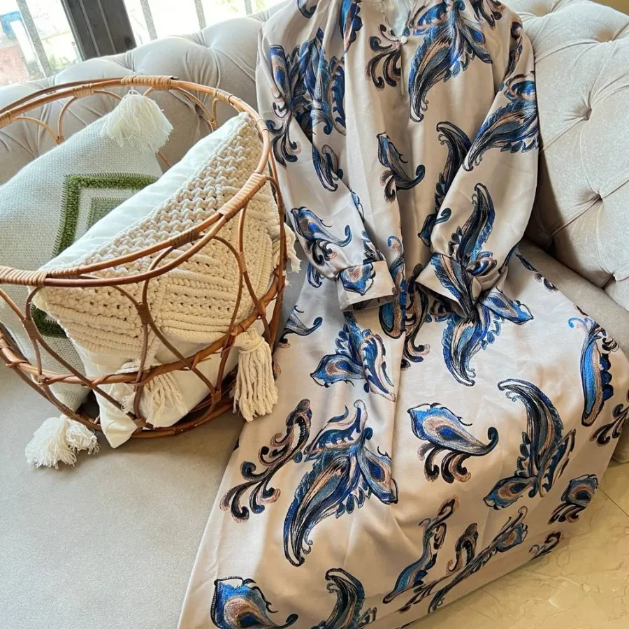 مانتو شیک نیلو