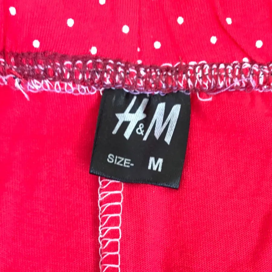 شلوارک زنانه