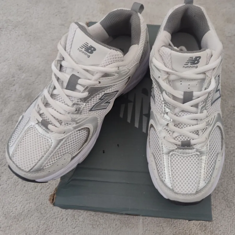 کفش نیوبالانس 530