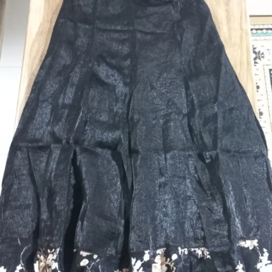 دامن مشکی بلند