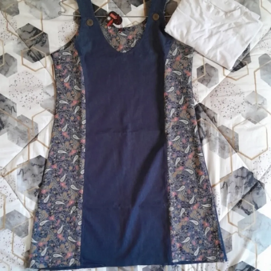 مانتو سارافان لی طرح سنتی