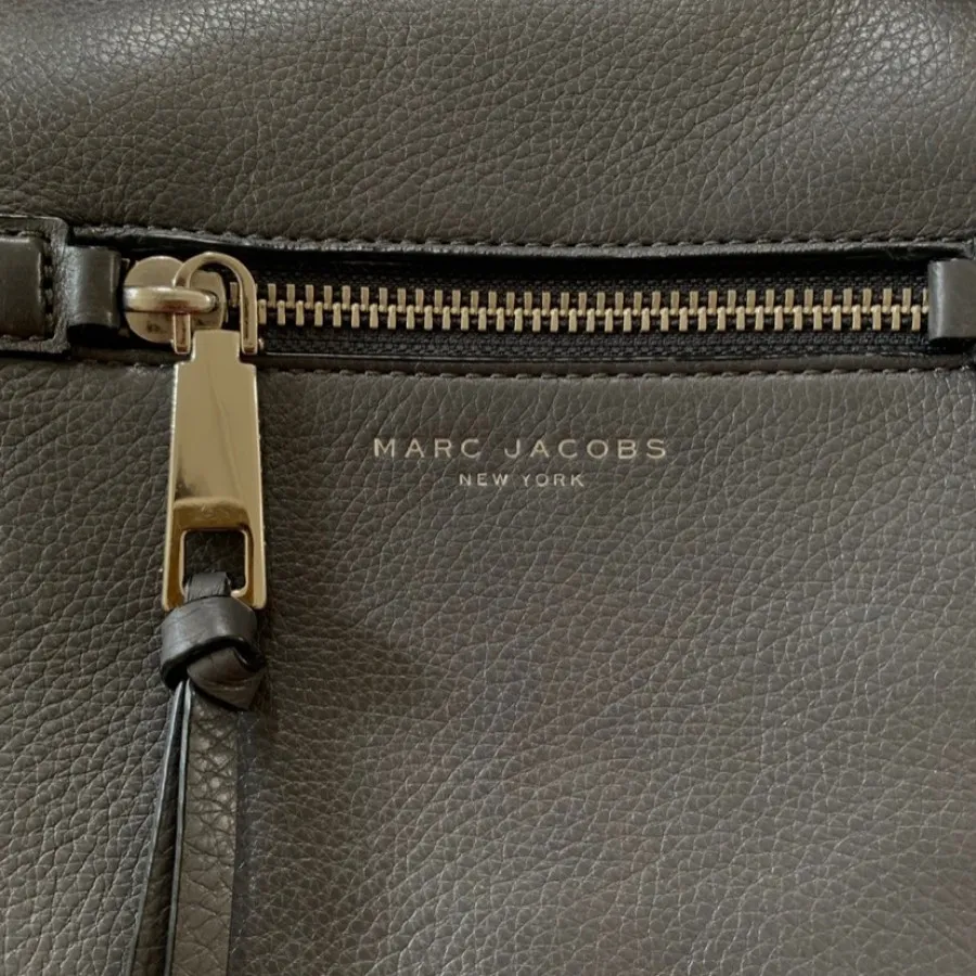 کیف مارک جیکوبز