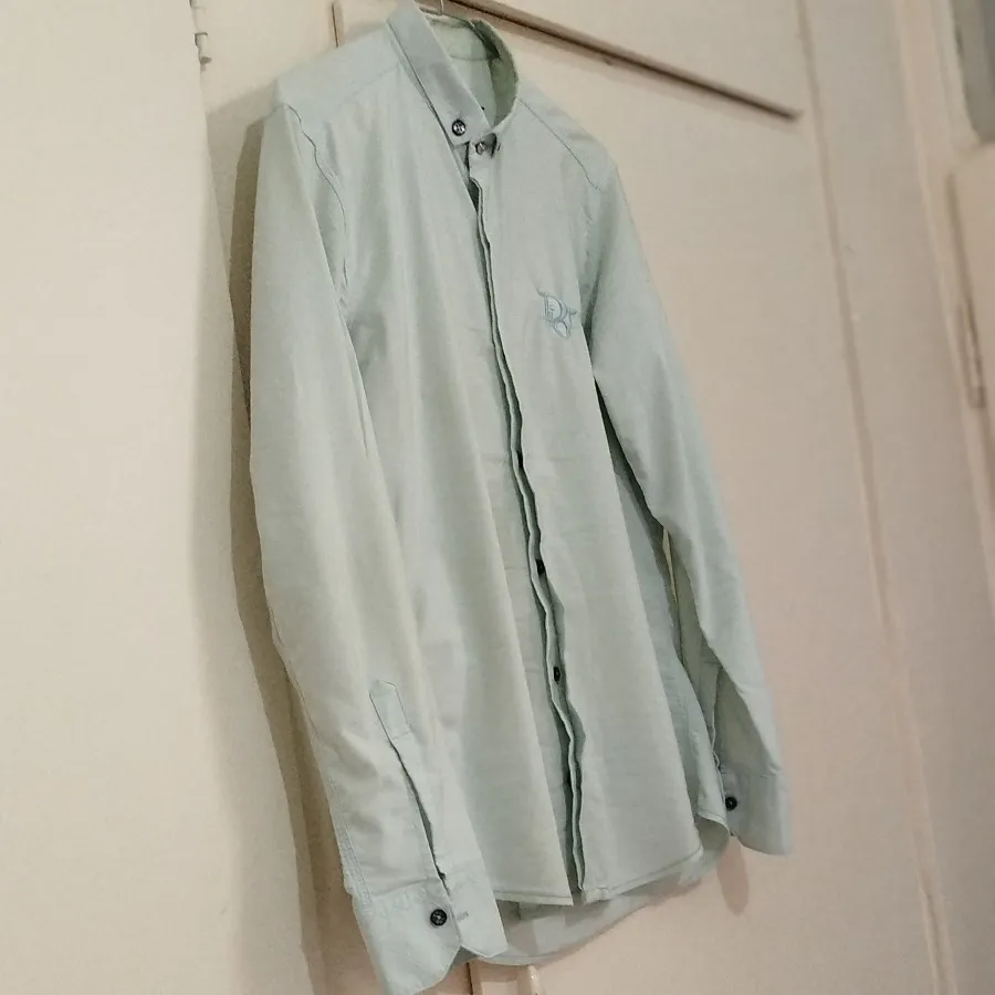 پیراهن مردانه