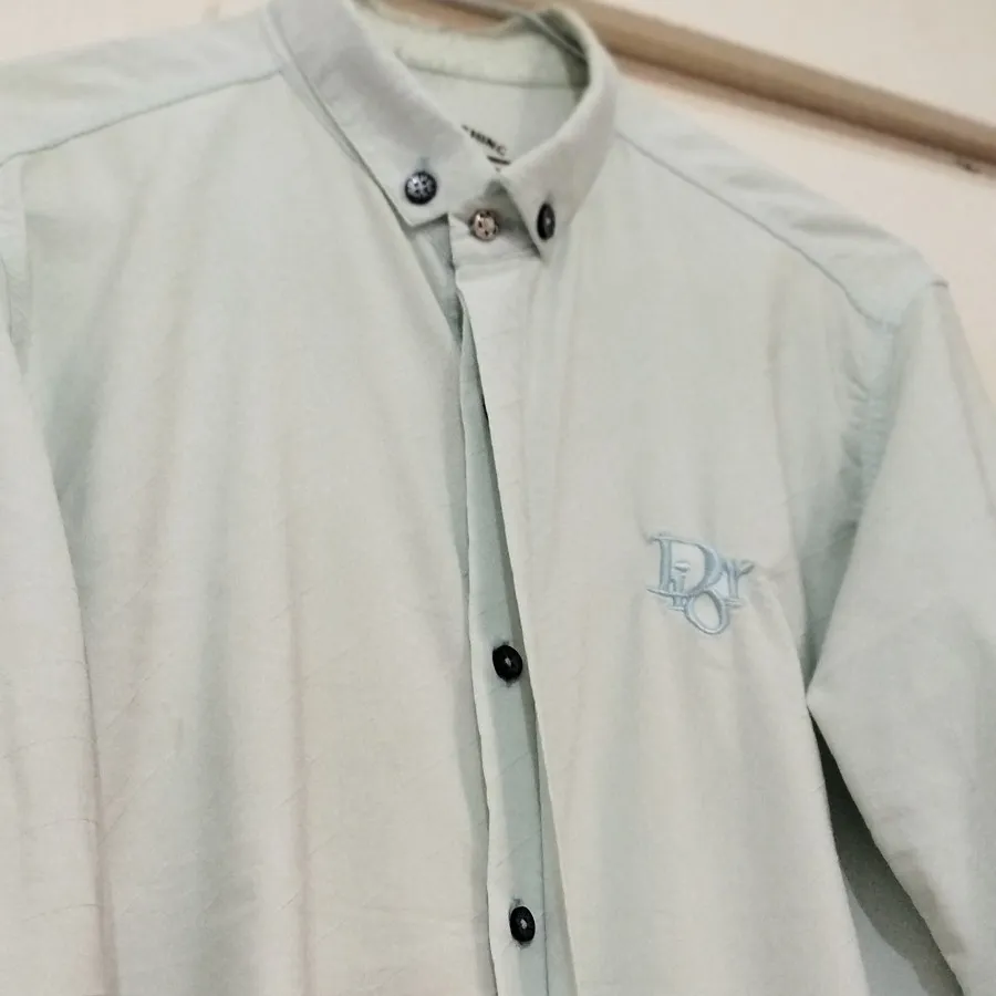 پیراهن مردانه