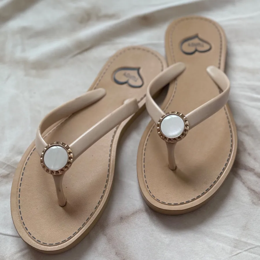 صندل لاانگشتی