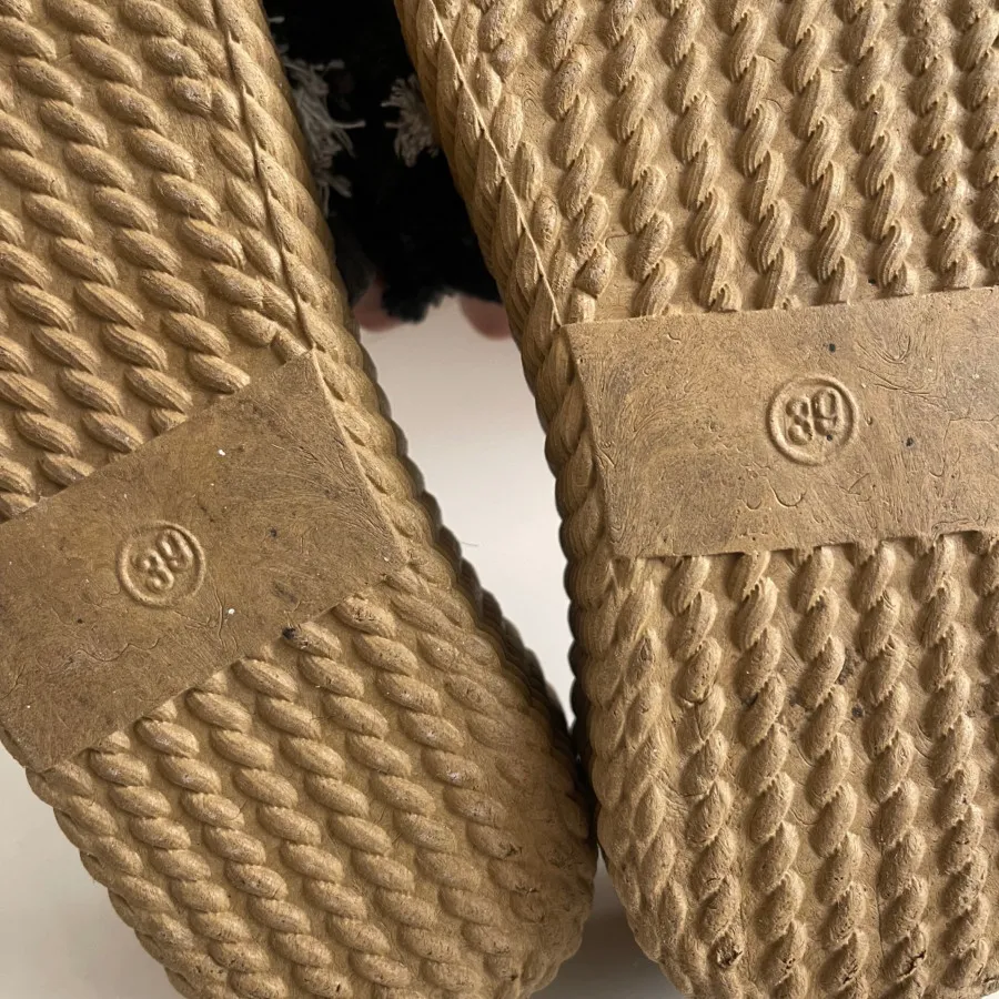 صندل لژ دار