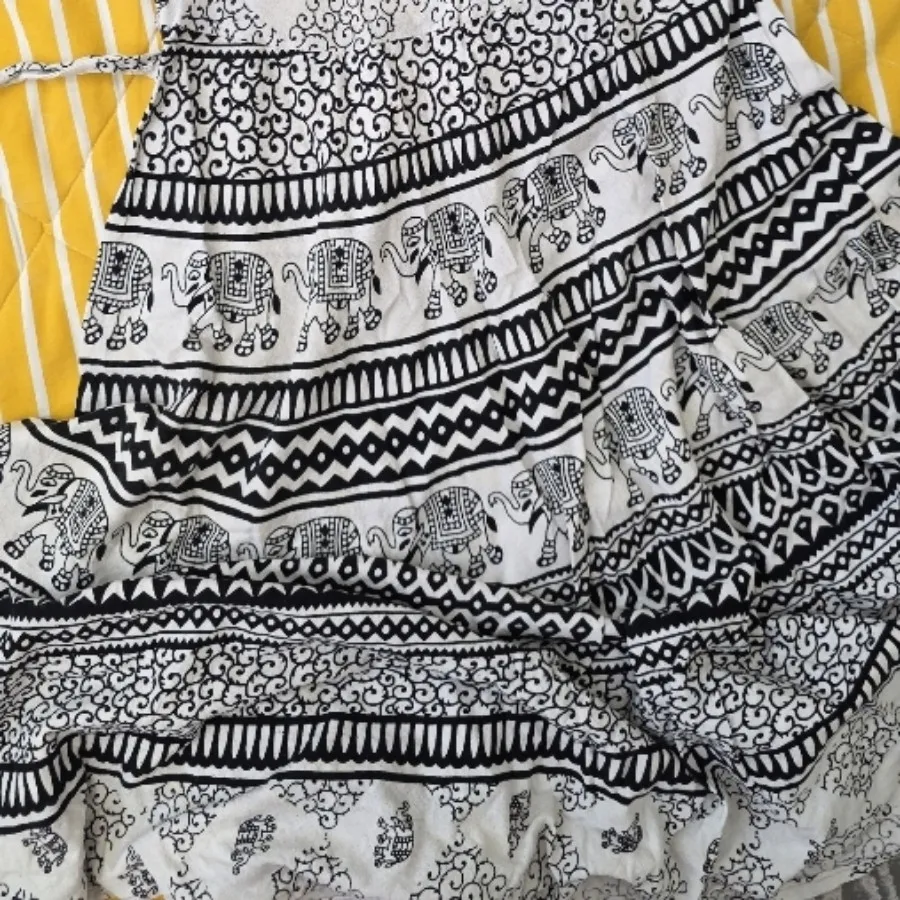 ساحلی بلند زنانه