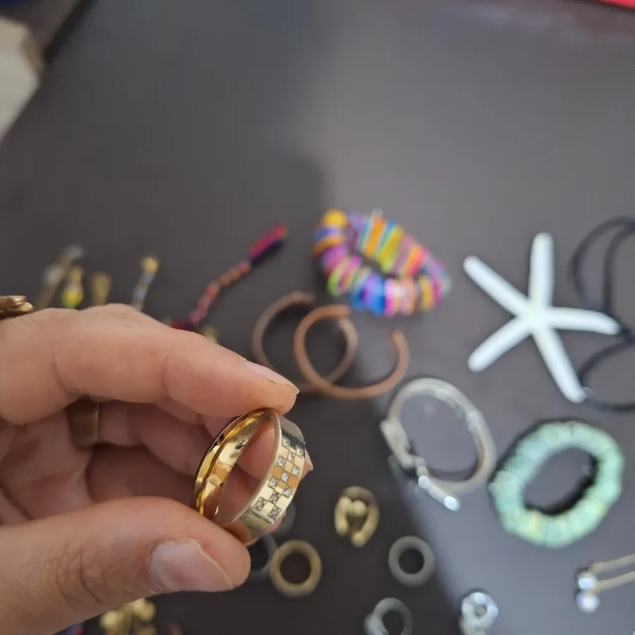 مقداری بدلیجات