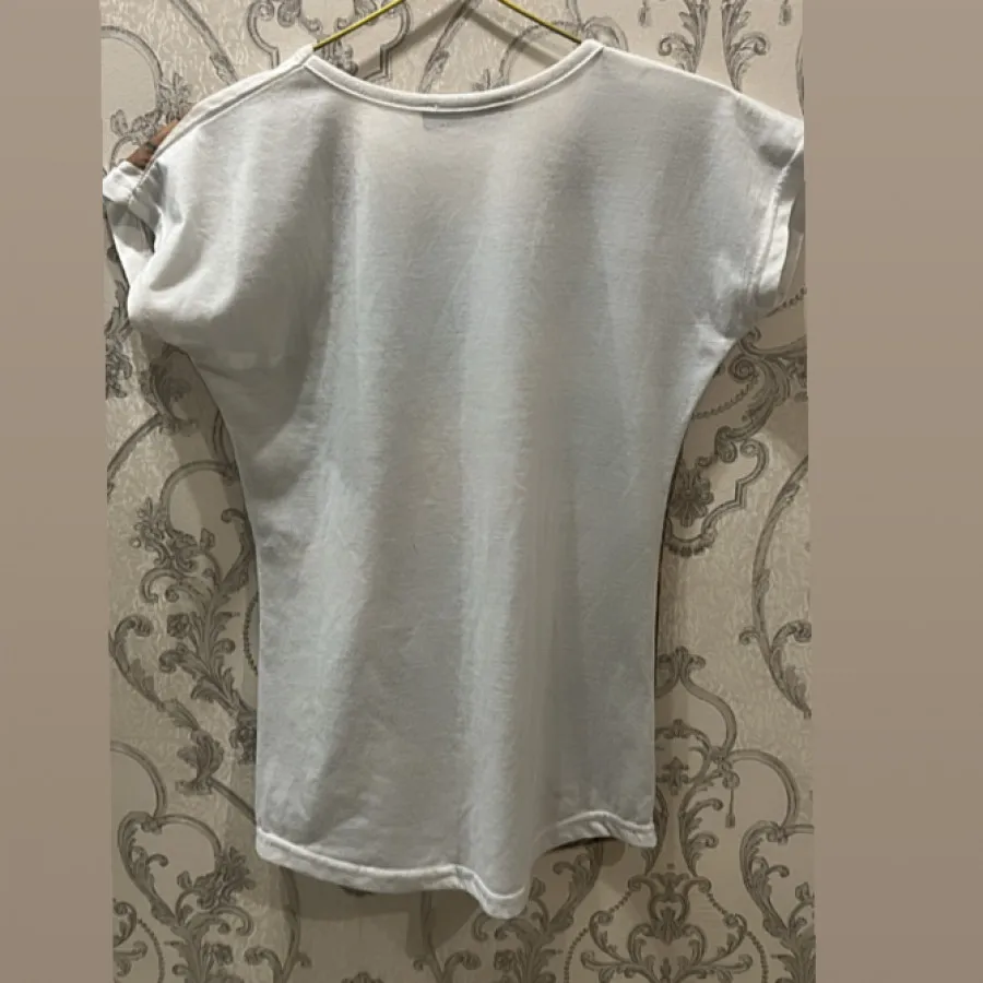 تیشرت زنانه