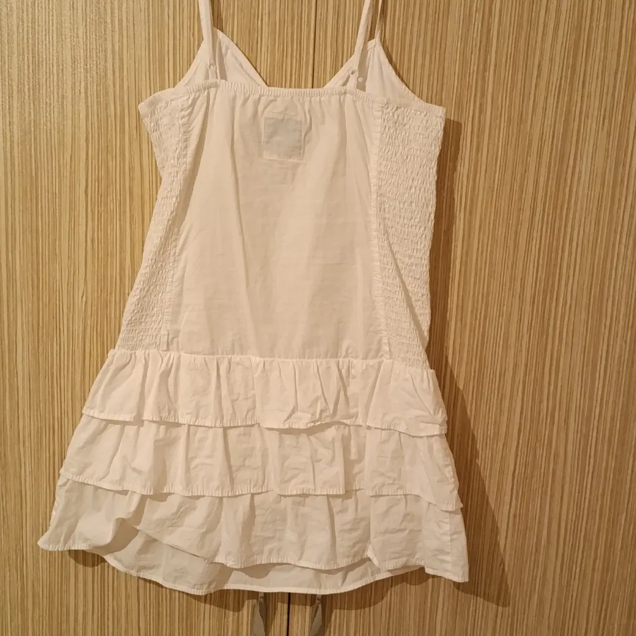 پیراهن سفید