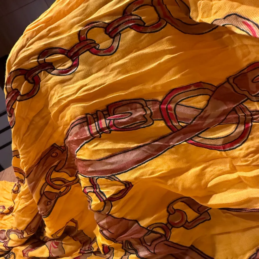 شال چروک سبک