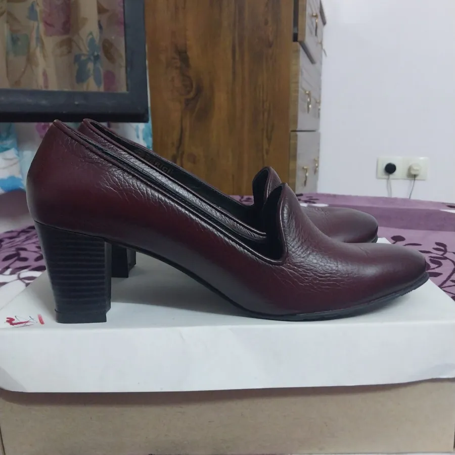 کفش چرم تبریز زرشکی