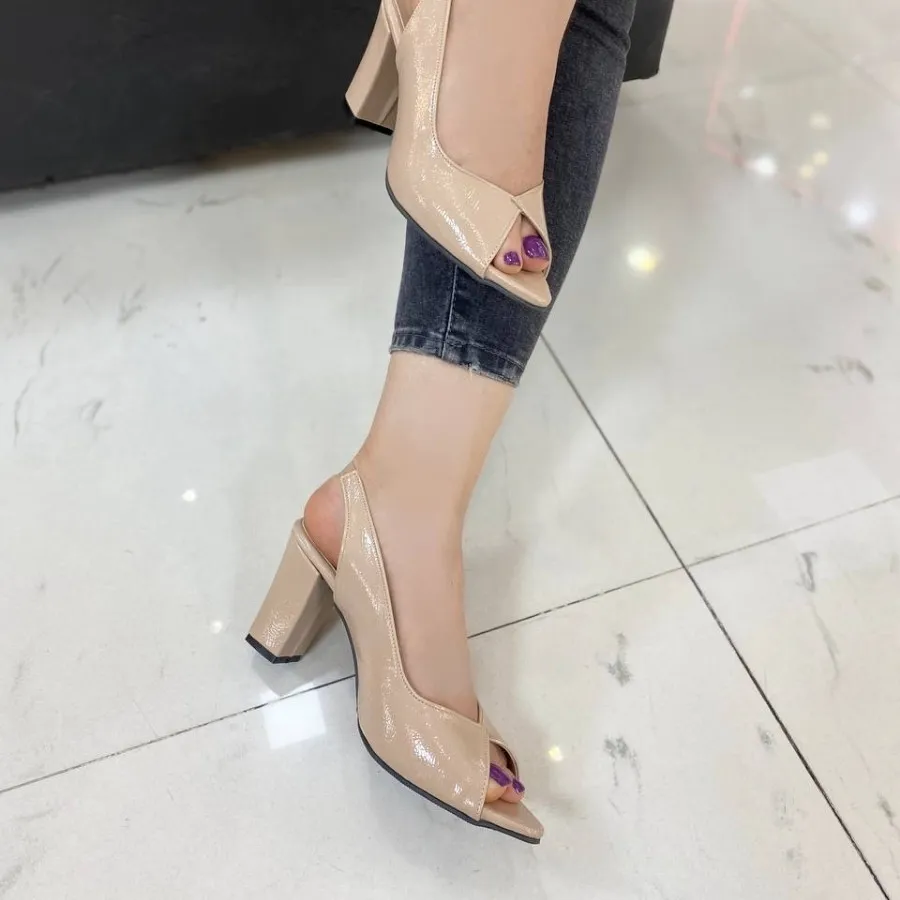 کفش شیک گل بانو