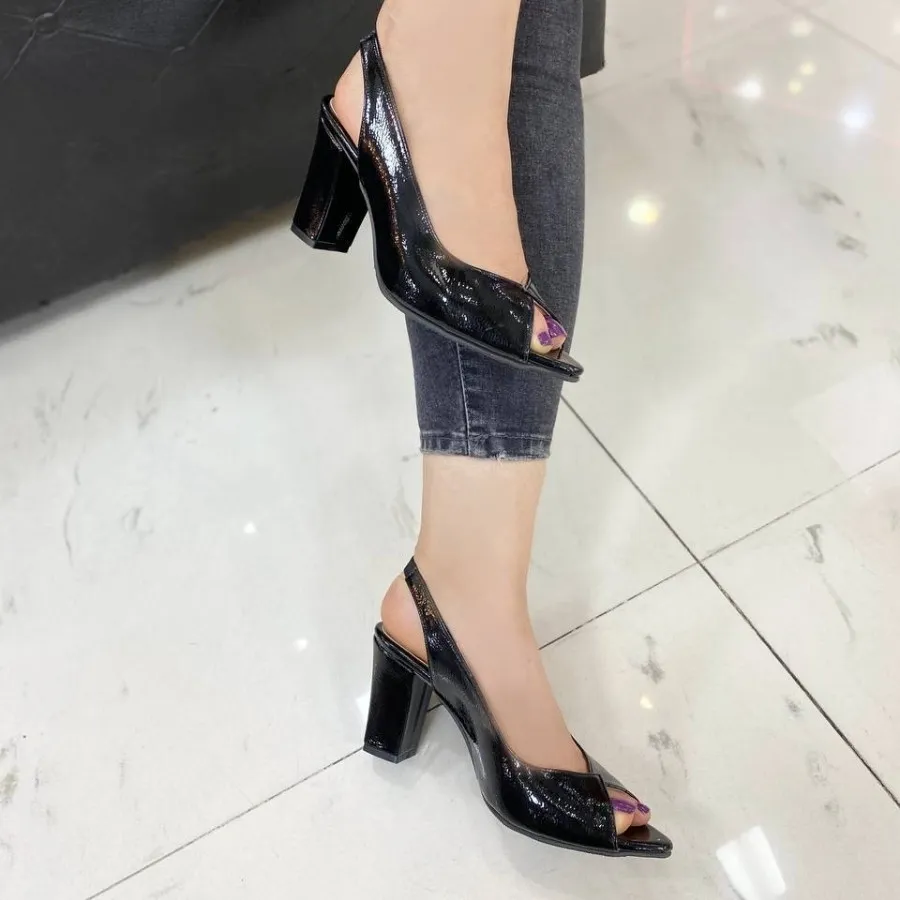 کفش شیک گل بانو