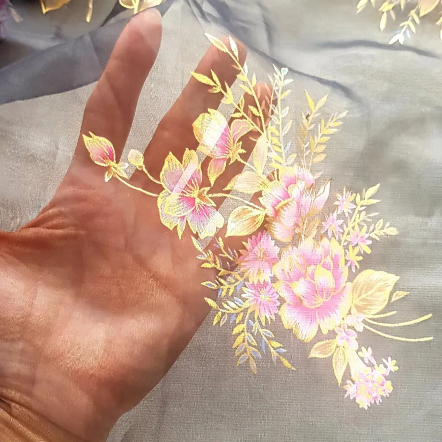 پارچه حریر مشکی گلدار