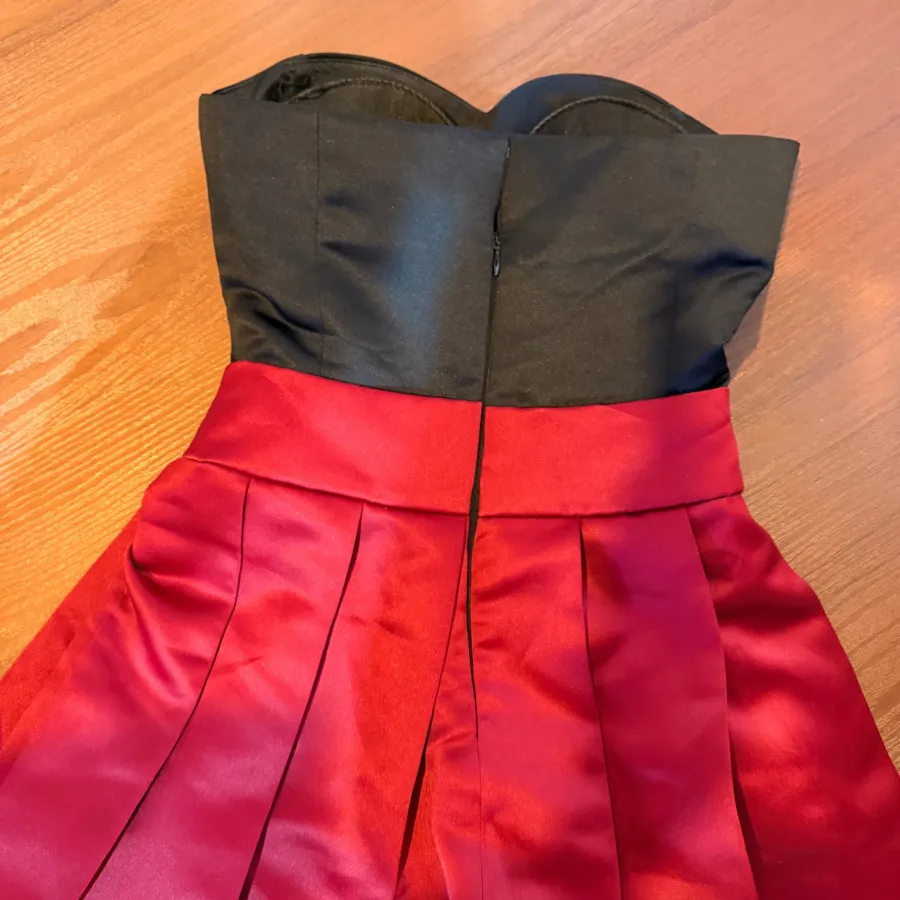 پیراهن دکلته ساتن امریکای