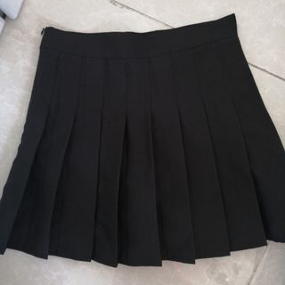 دامن کوتاه پلیسه وارداتی