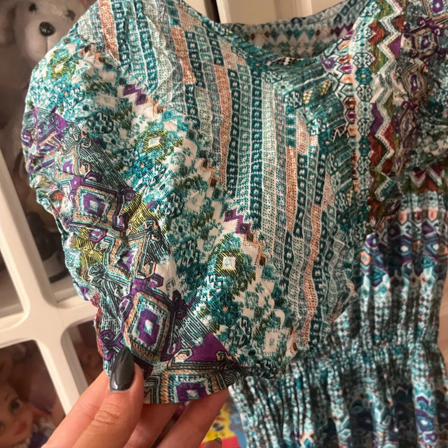 ساحلی زنانه