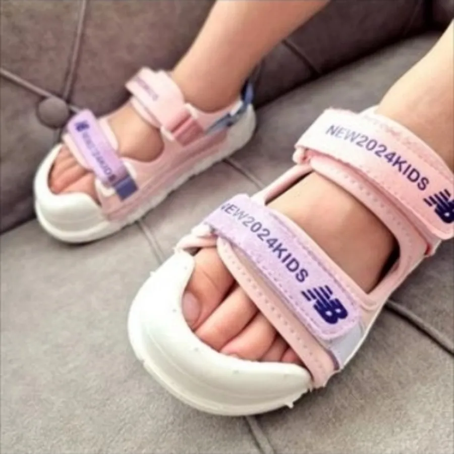 صندل بچگانه