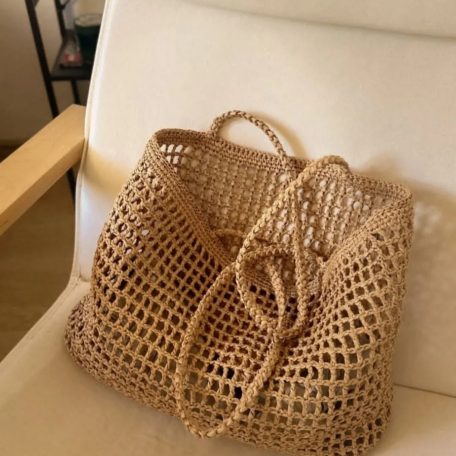 کیف همراه با جاکارتی