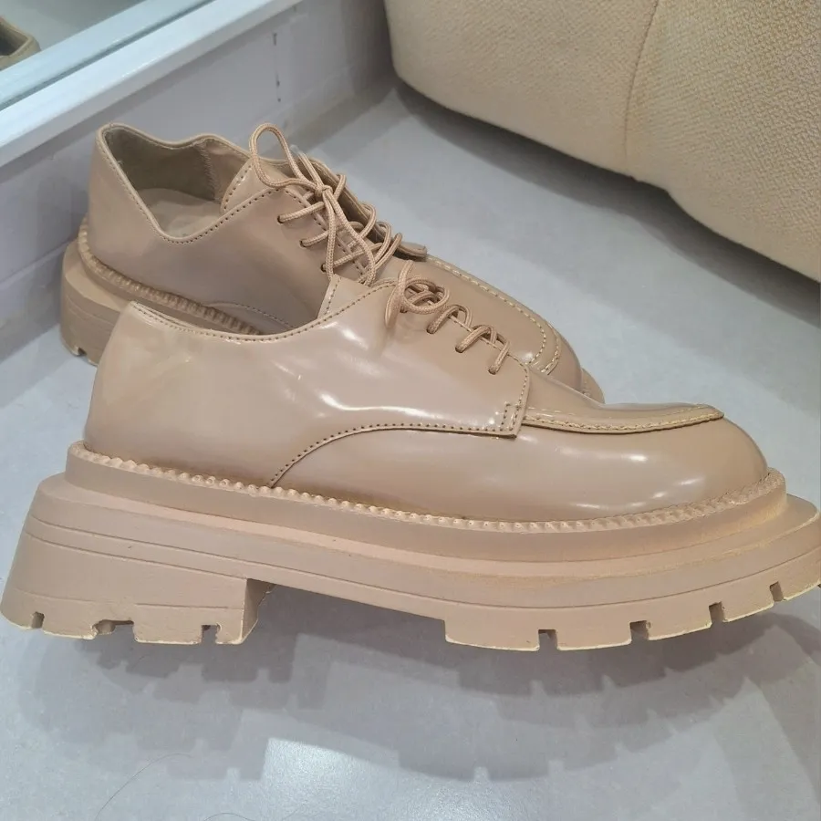 کفش لوفر کرم لژ دار