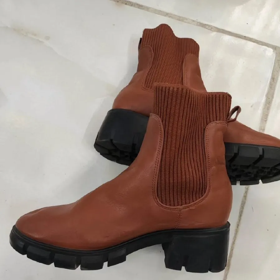 نیم بوت زنانه