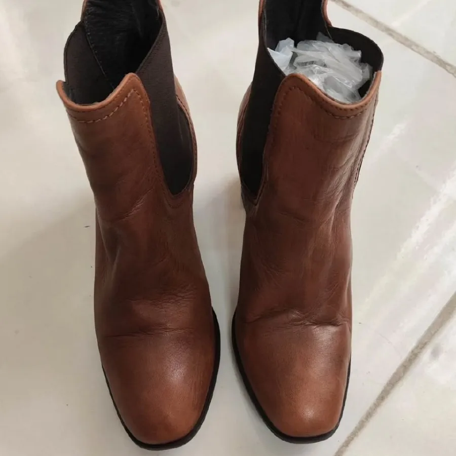 نیم بوت زنانه