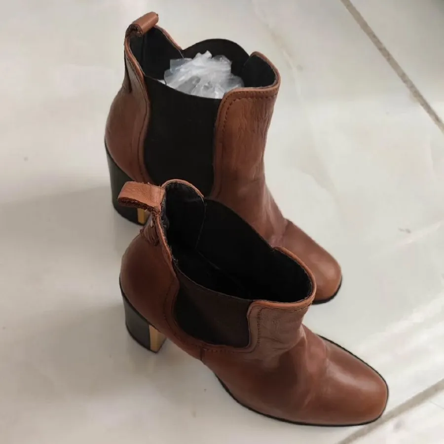 نیم بوت زنانه