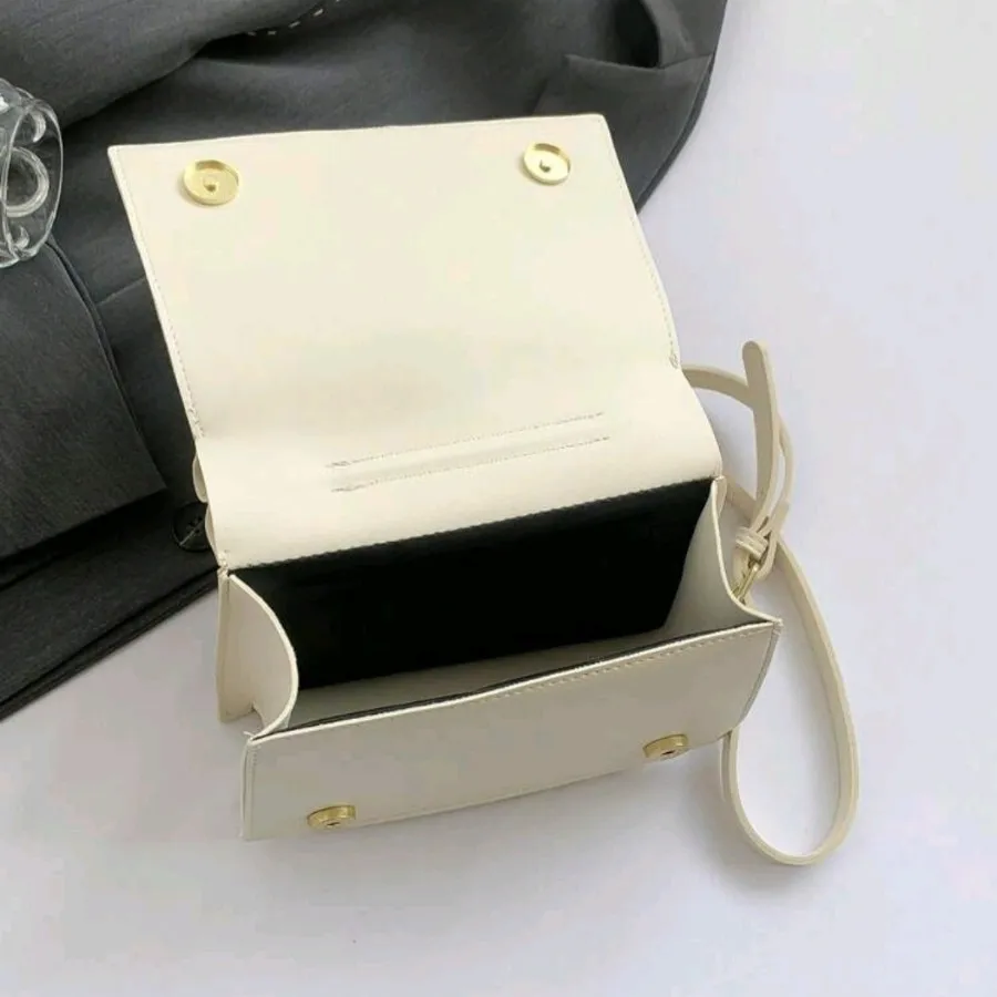 کیف ( ورق بزنید )