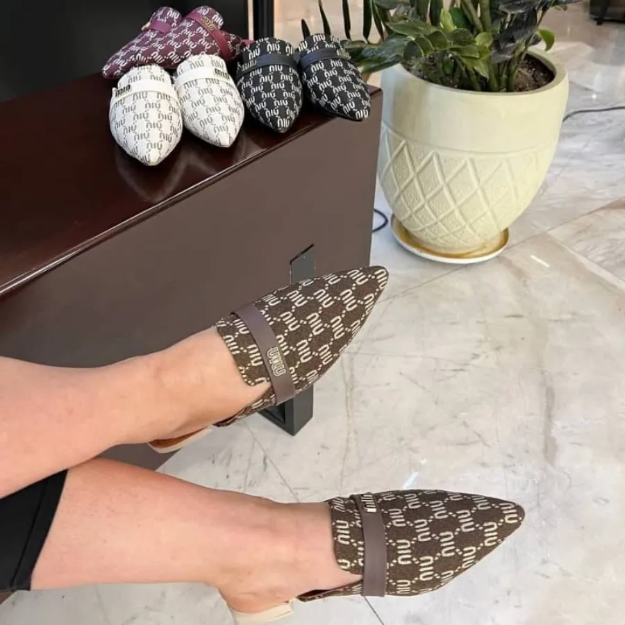 کفش شیک گل بانو