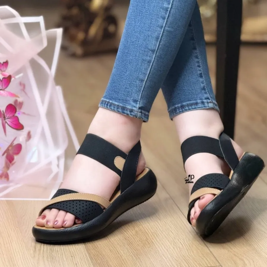 کفش شیک گل بانو