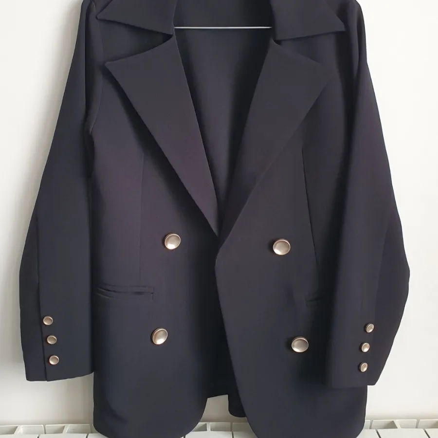 مانتو.کت.مانتو کتی