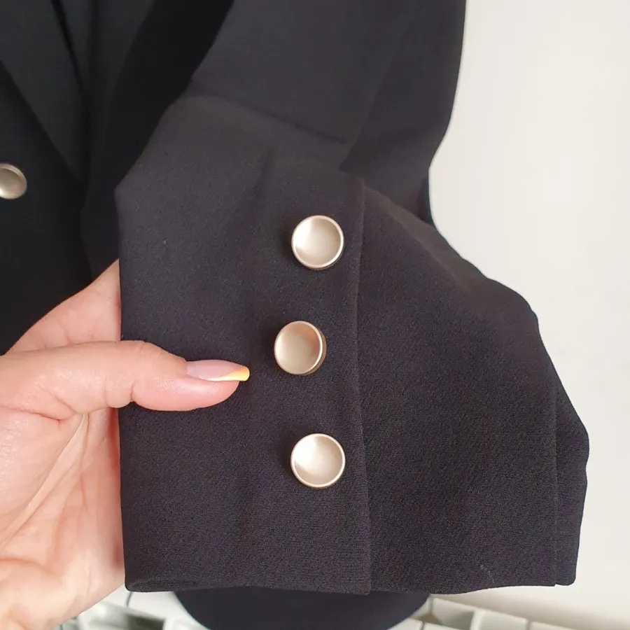 مانتو.کت.مانتو کتی