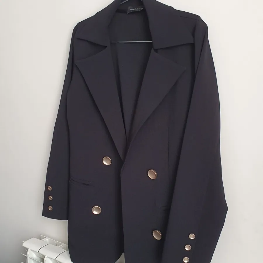 مانتو.کت.مانتو کتی