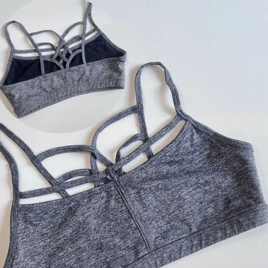 نیمتنه ورزشی