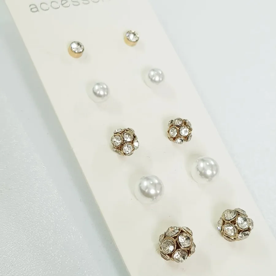 پک گوشواره گلگوش میخی