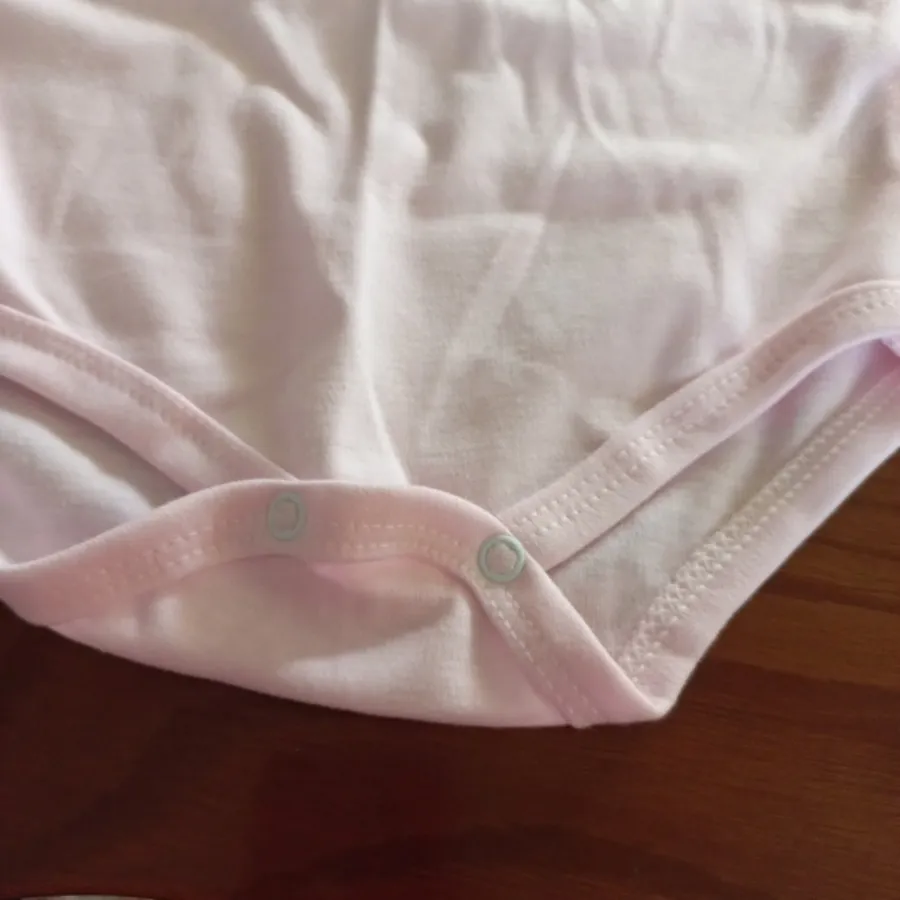 زیردکمه ای صورتی پودری