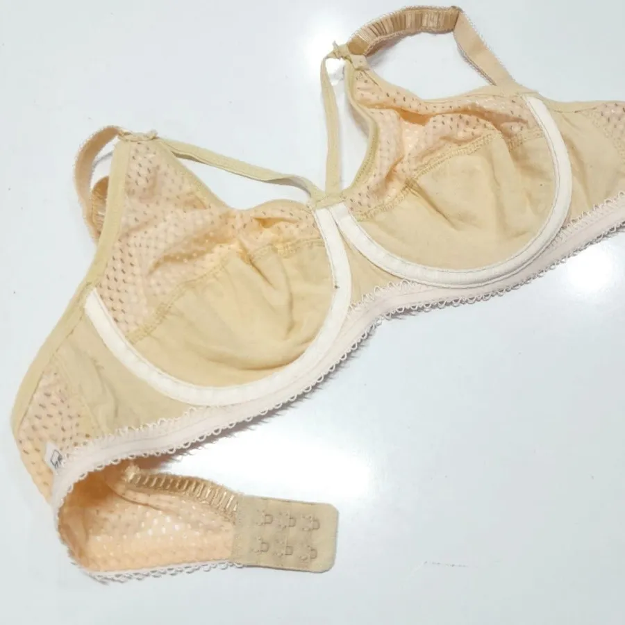 سوتین فنردار هلما