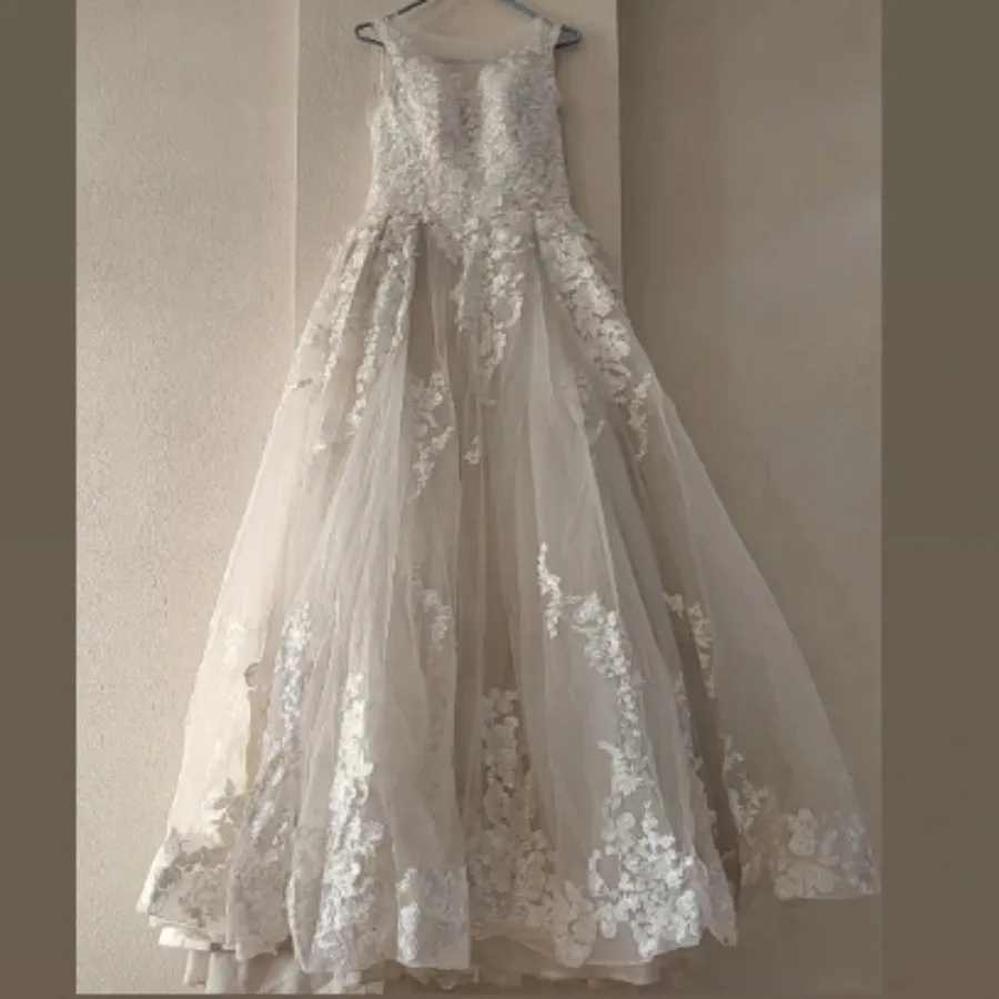 لباس عروس و لباس مجلسی