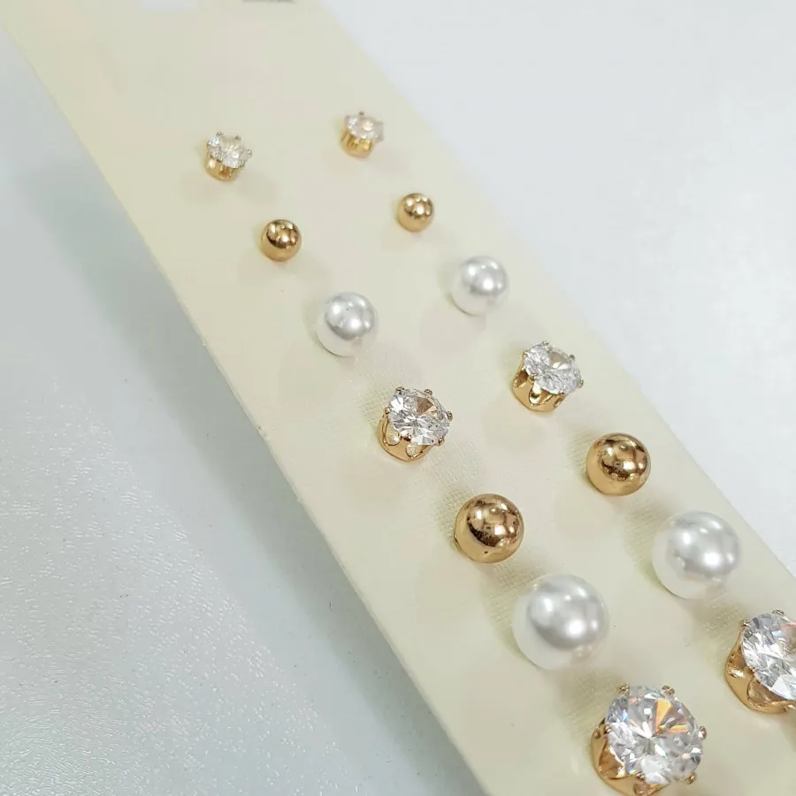 پک گوشواره گلگوش طلایی