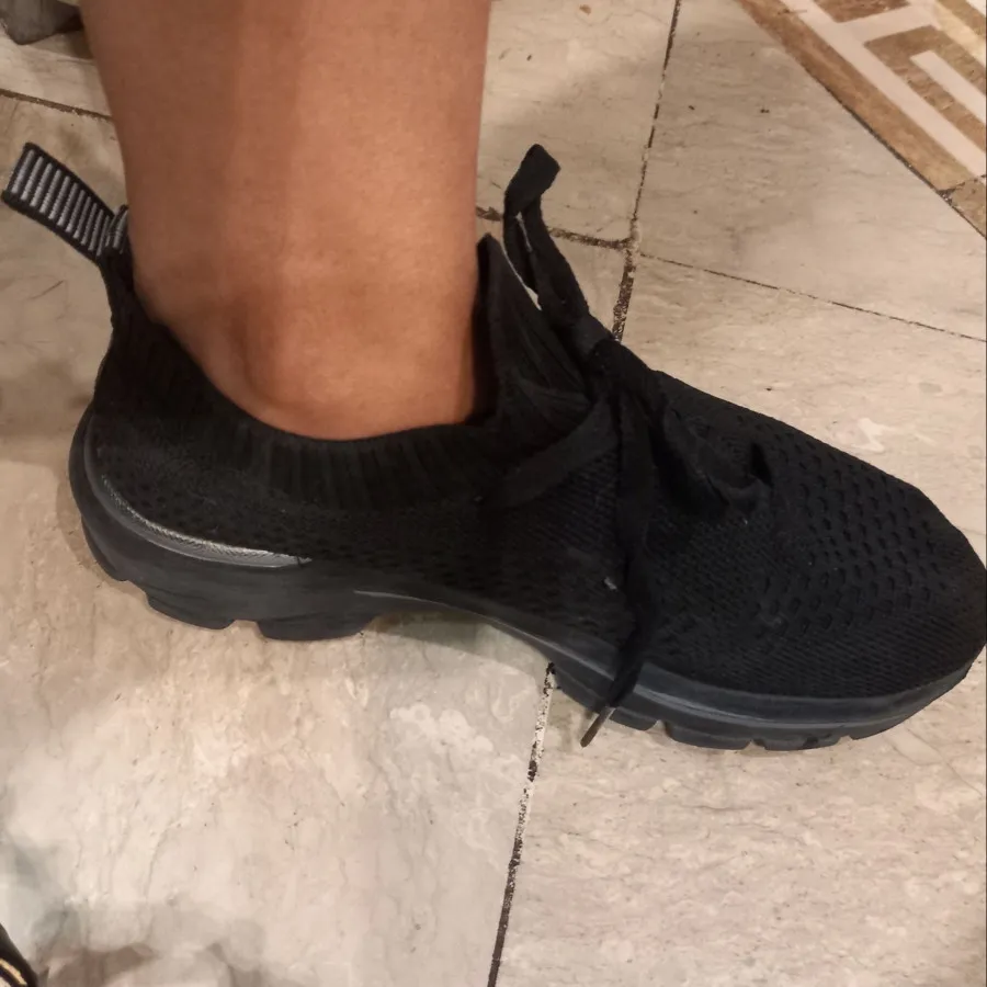 کتونی اسکیچرز