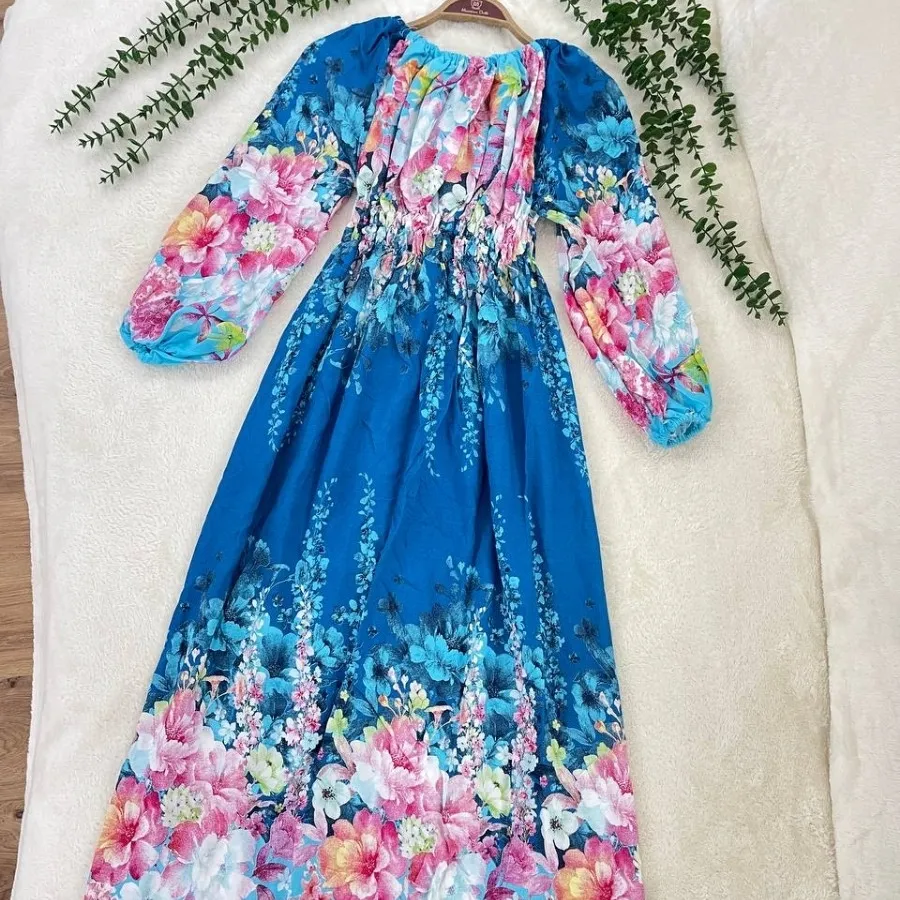 پیراهن ساحلی