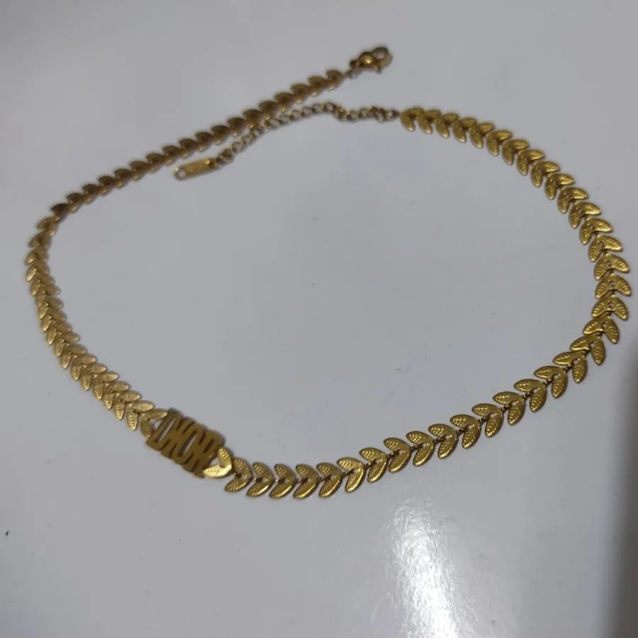 گردنبند دیور