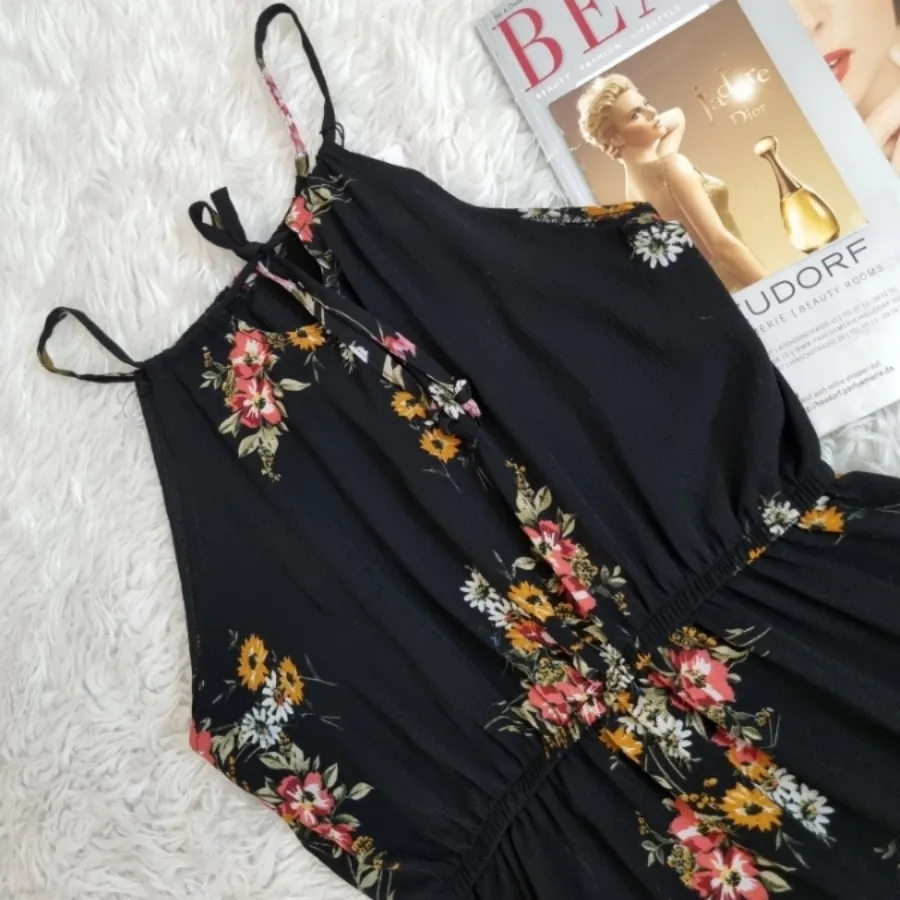 پیراهن ساحلی