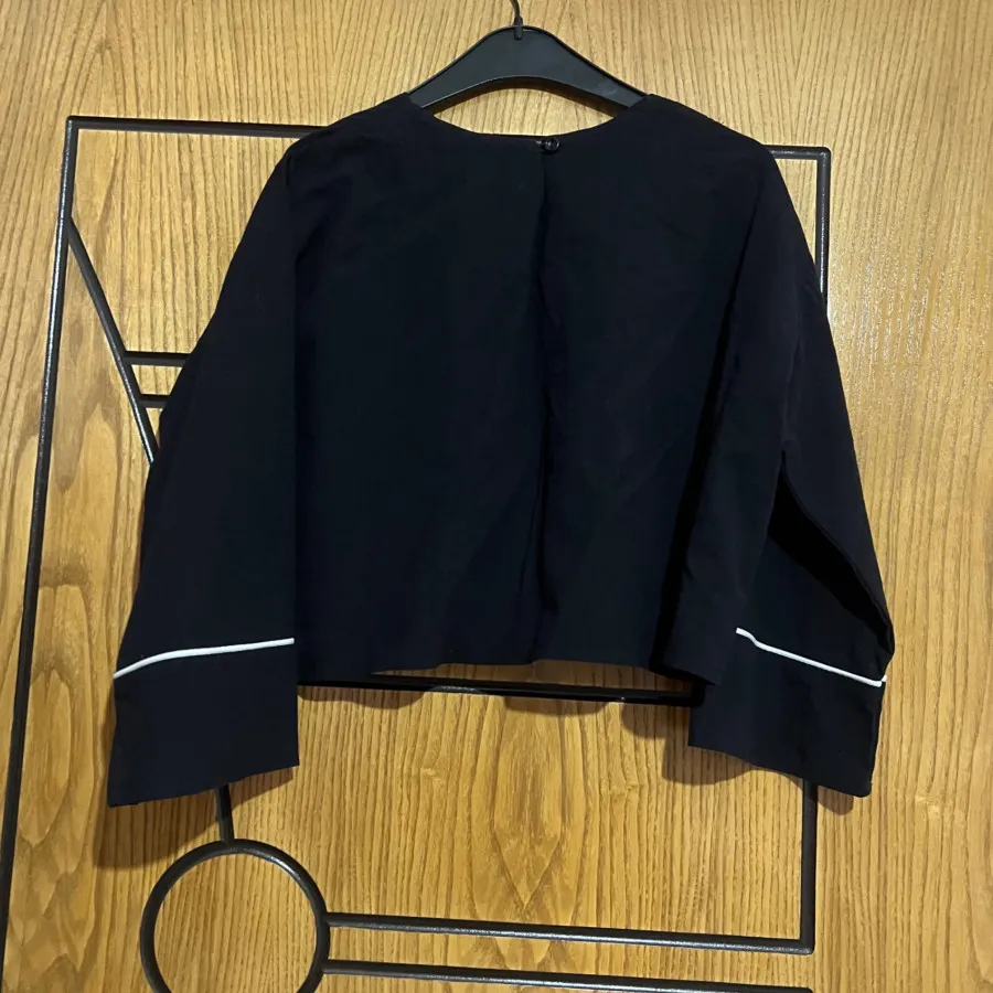 شومیز بسته مشکی